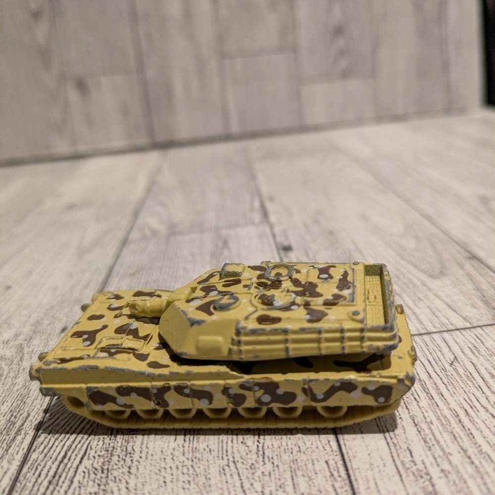 matchbox Camouflage Tank Toy in Yellow and Brown
